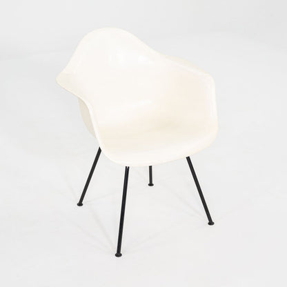 DAX Chair