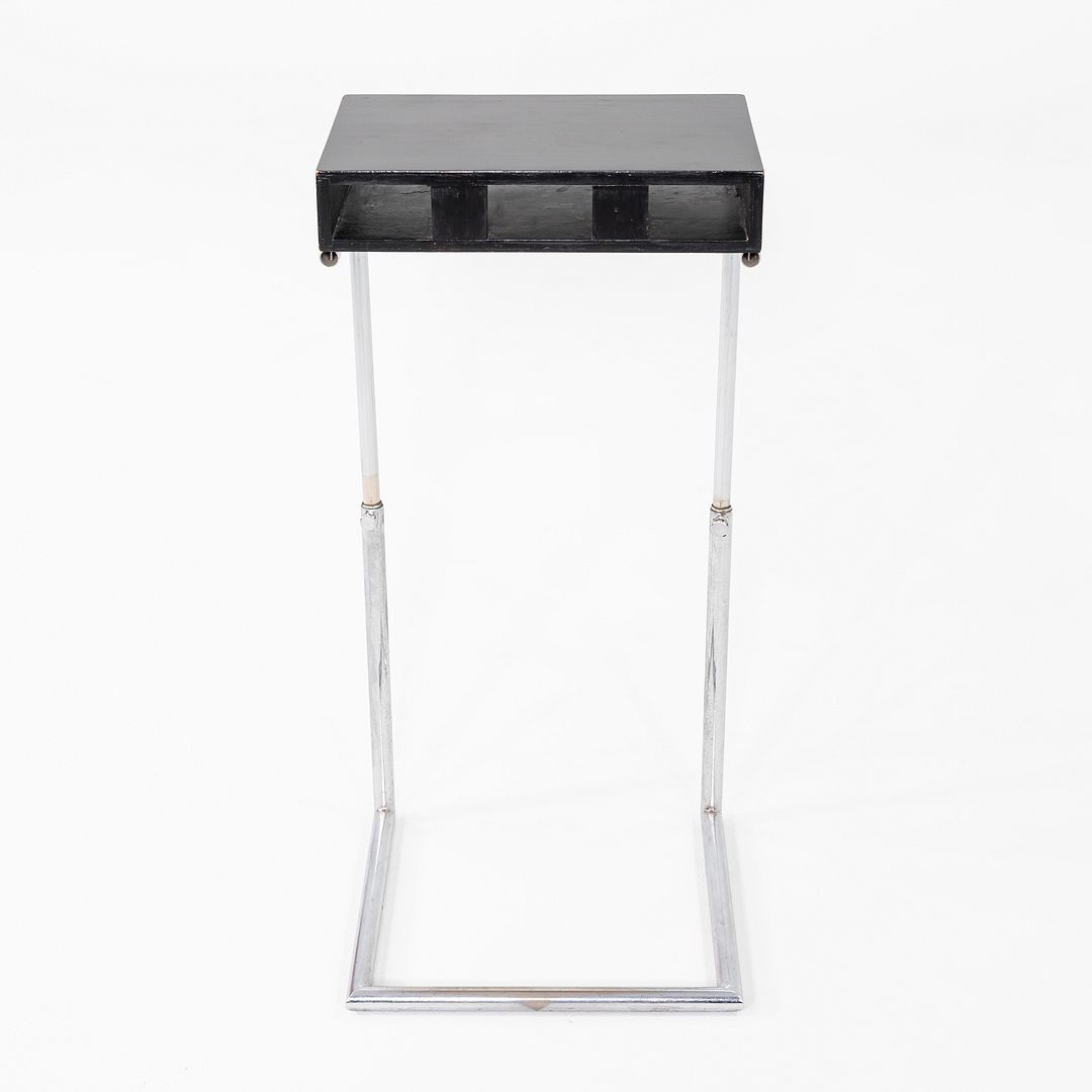 Bauhaus Side Table