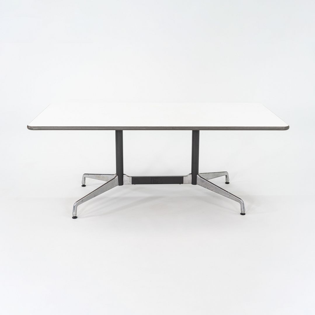 Segmented Conference Table, Model ET143