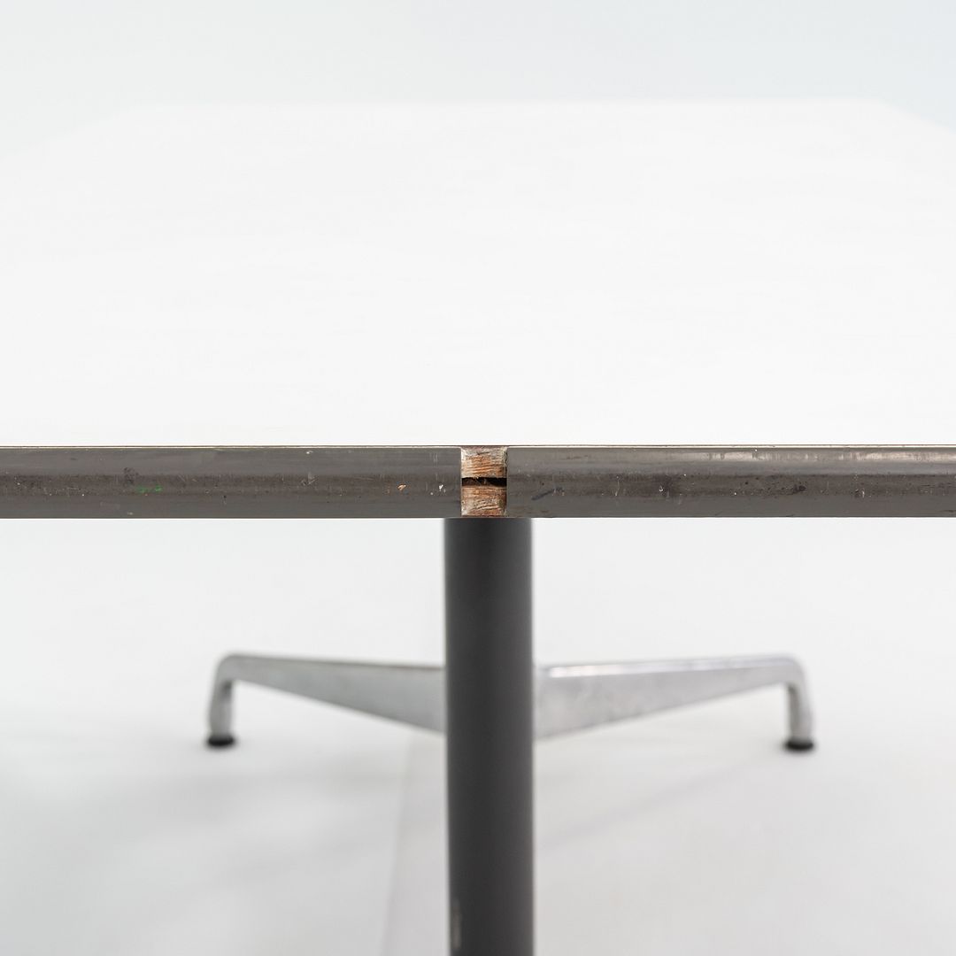 Segmented Conference Table, Model ET143