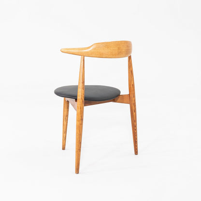 FH4103 Heart Chair
