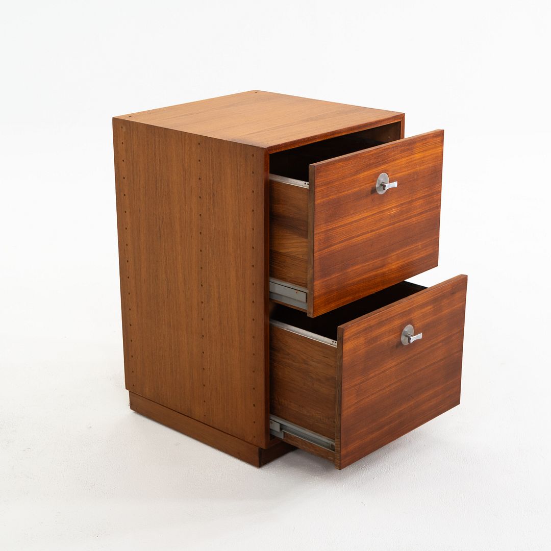 Diplomat Cresco Cabinet