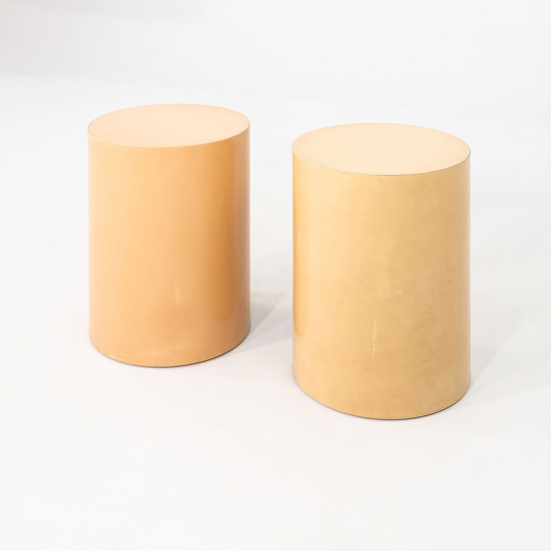 Low Pedestal Table