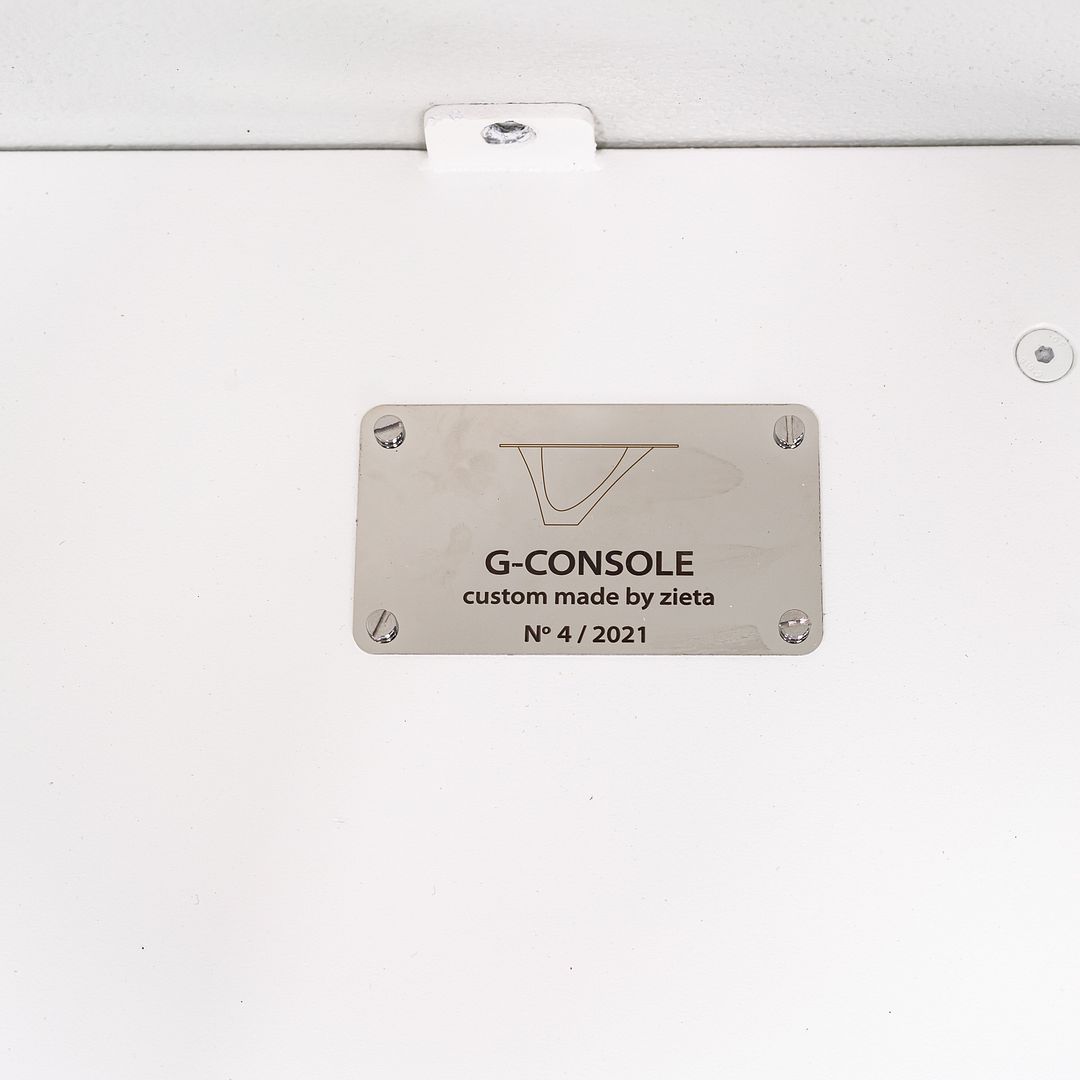 G-Console