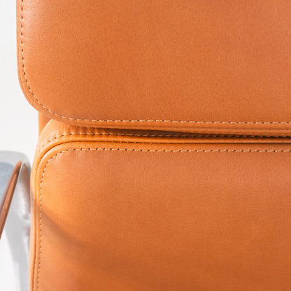 Soft Pad Management Chair, EA435