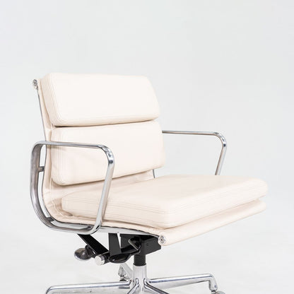 Soft Pad Management Desk Chair, EA435