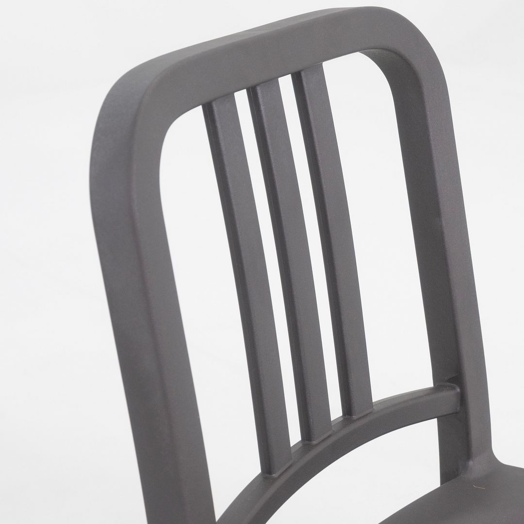 111 Navy Mini Chair