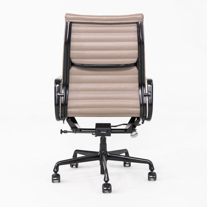 Aluminum Group Executive Desk Chair, Model EA337