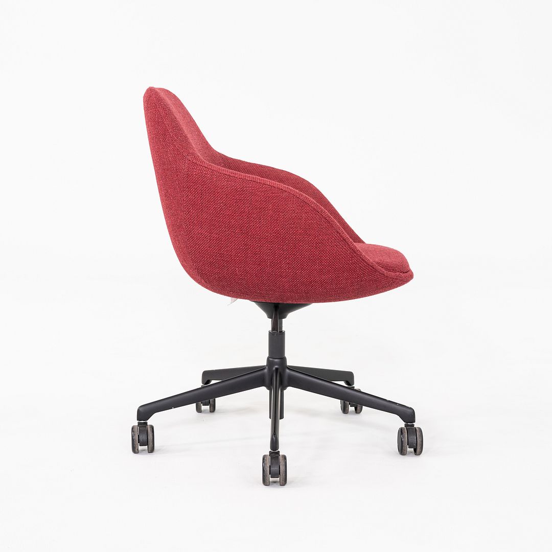 Chantal Swivel Chair