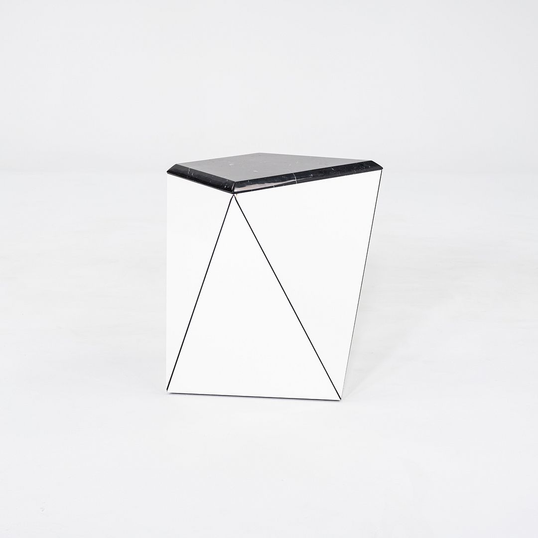 WL25 Washington Prism Side Table