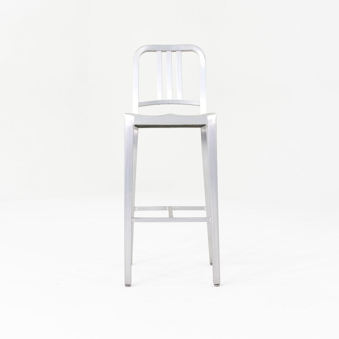 1006 Navy Bar Stool