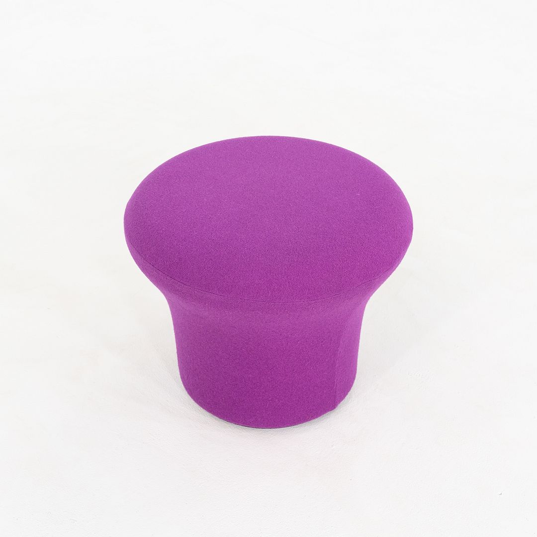 P560 Foot Stool
