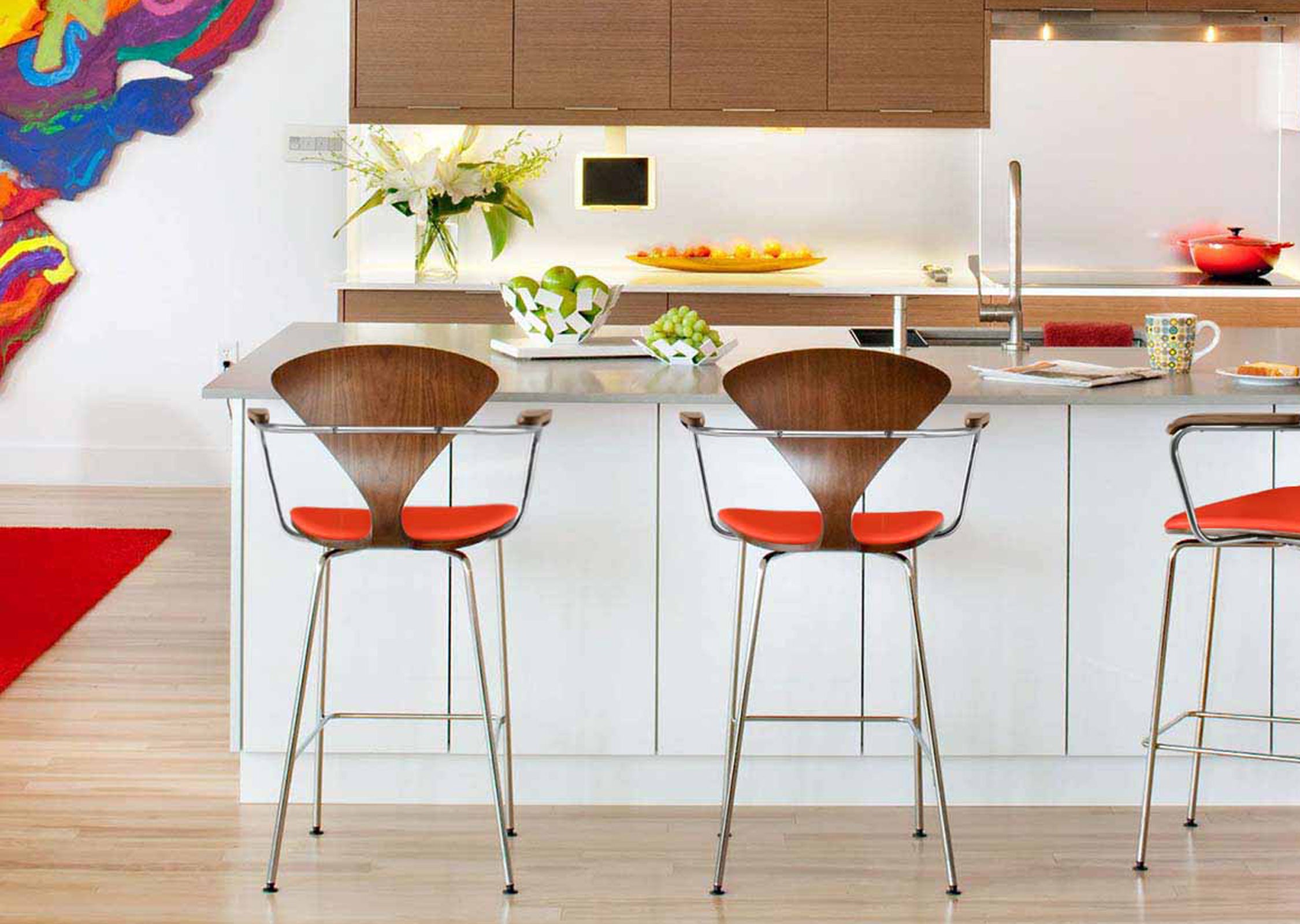 Cherner Metal Base Bar Stool with Arms