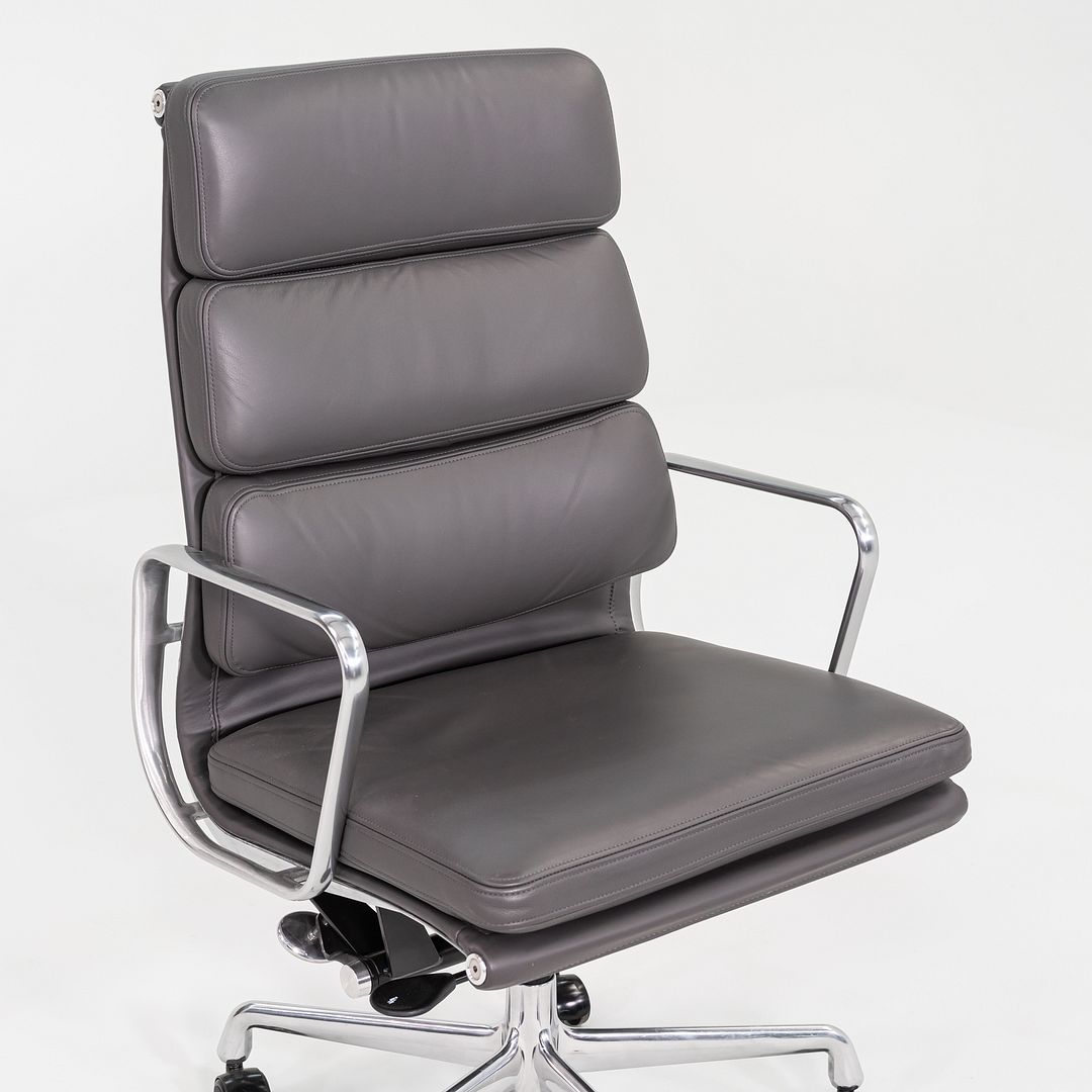 Soft Pad Executive Chair, EA437