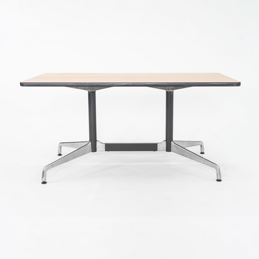 Segmented Conference Table, Model ET187