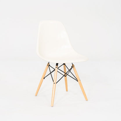 DSW Chair