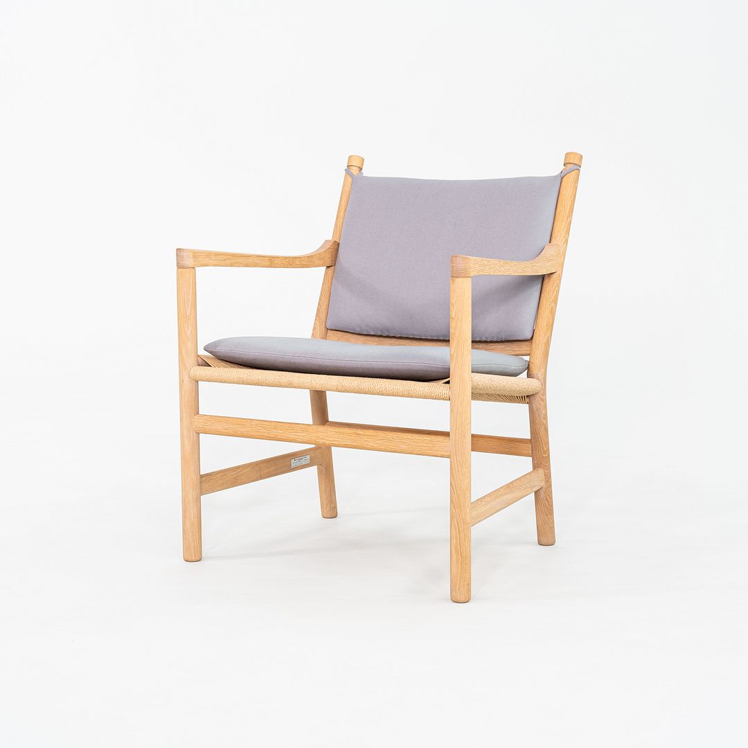 CH44 Ladderback Lounge Chair