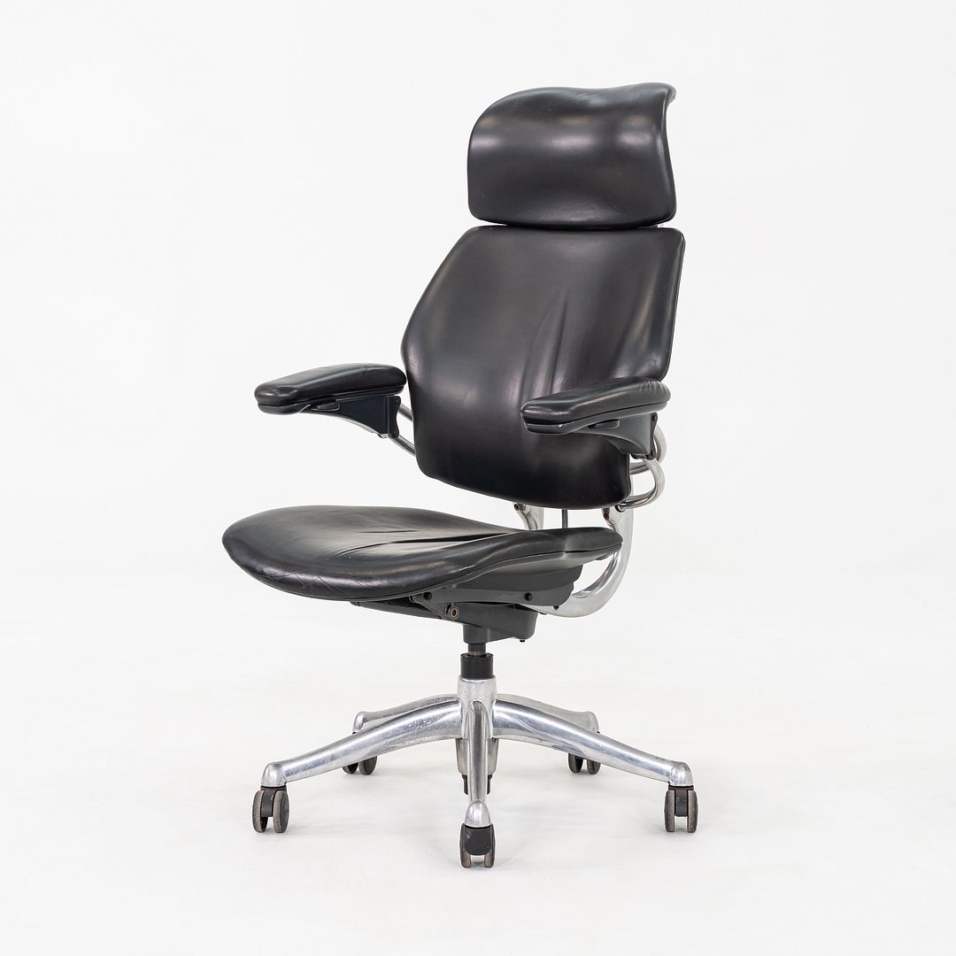 Freedom Desk Chair
