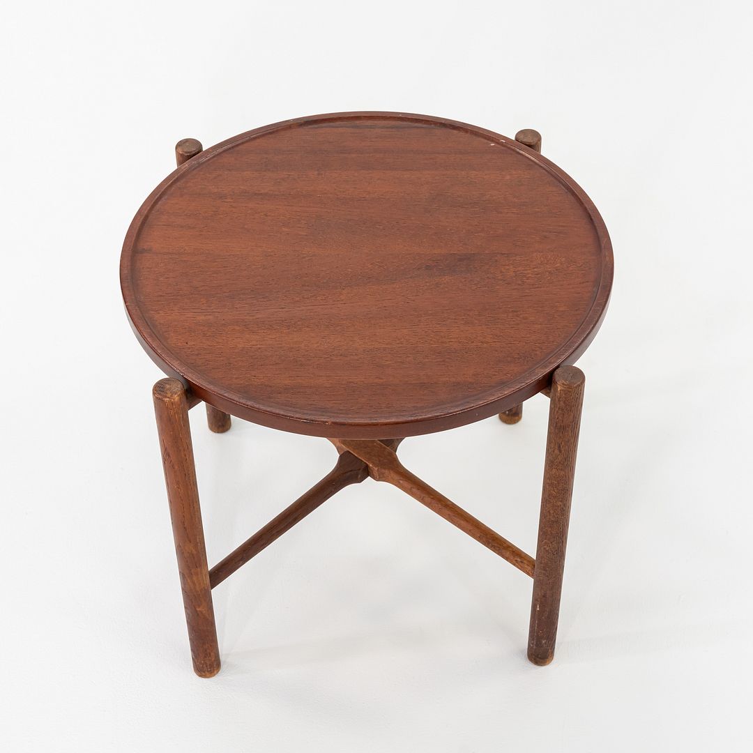 PP35 Folding Table