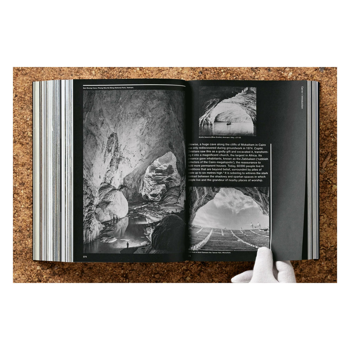 Bjarne Mastenbroek. Dig it! Building Bound to the Ground (English)