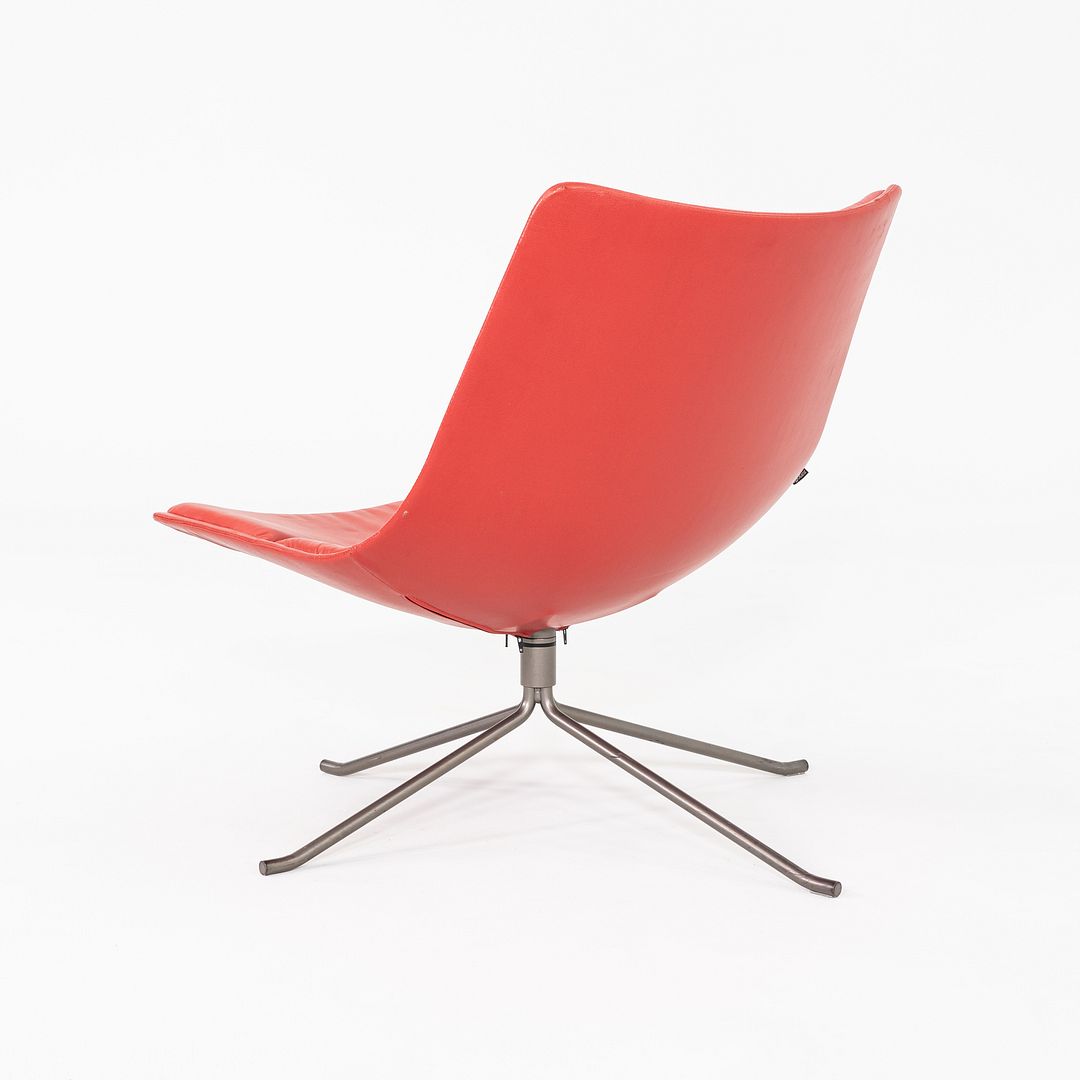 Yuki Swivel Lounge Chairs