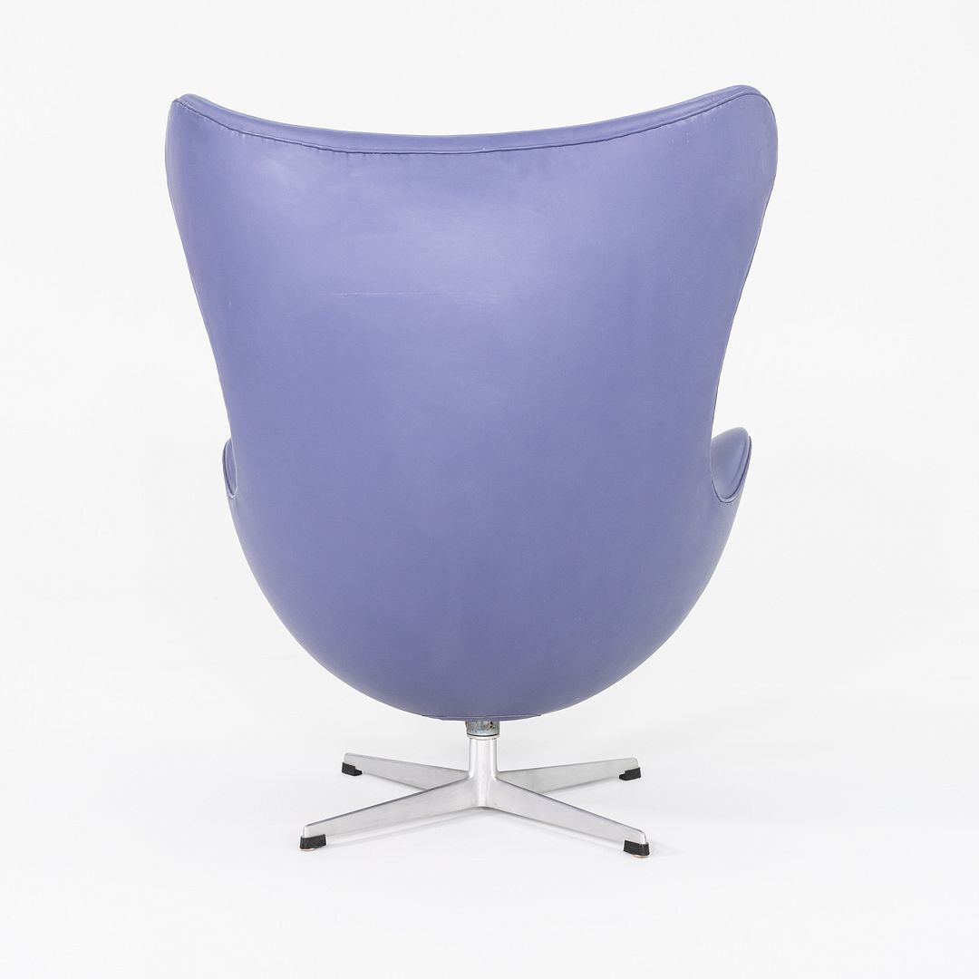Egg Lounge Chair, Model 3316