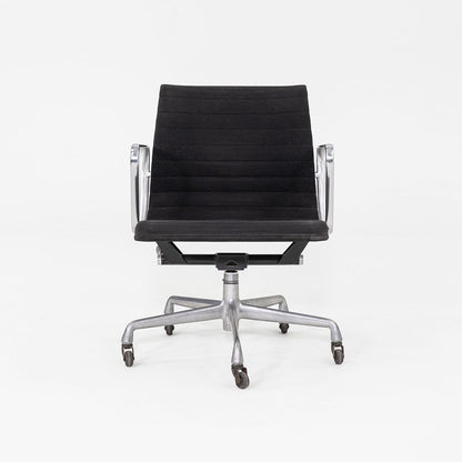 Aluminum Group Management Desk Chair, Model EA335