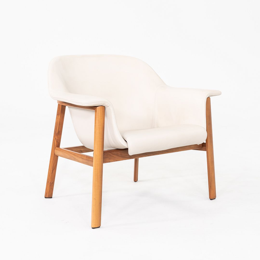 Sedan Lounge Chairs
