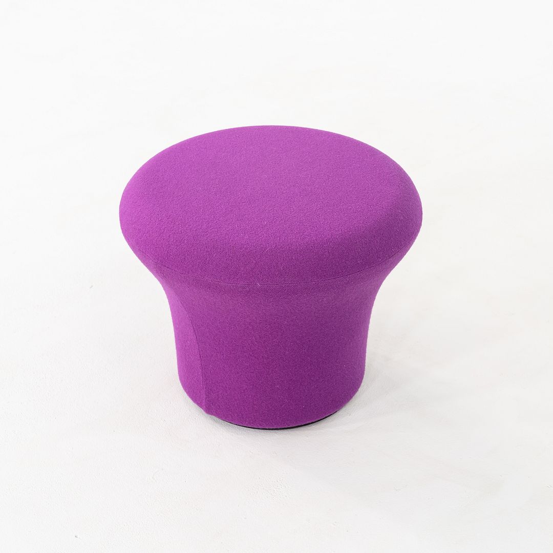 P560 Foot Stool