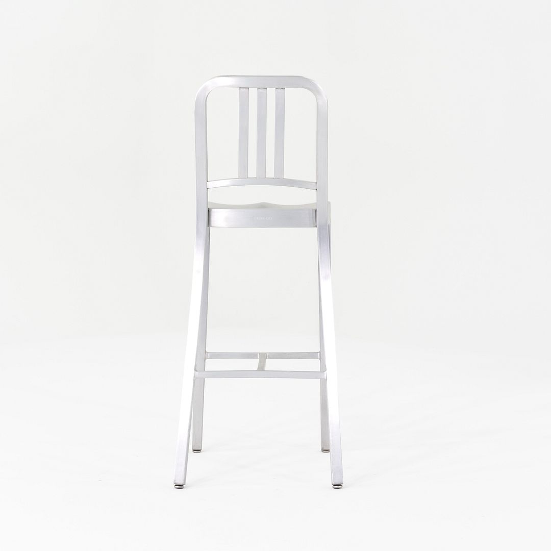 1006 Navy Bar Stool