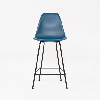 Shell Counter Stool