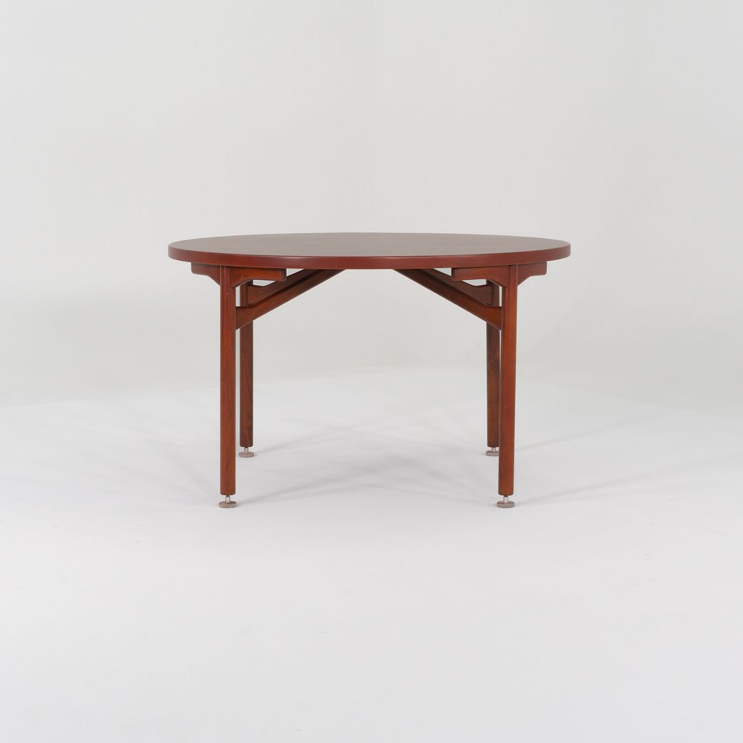 Round Dining Table