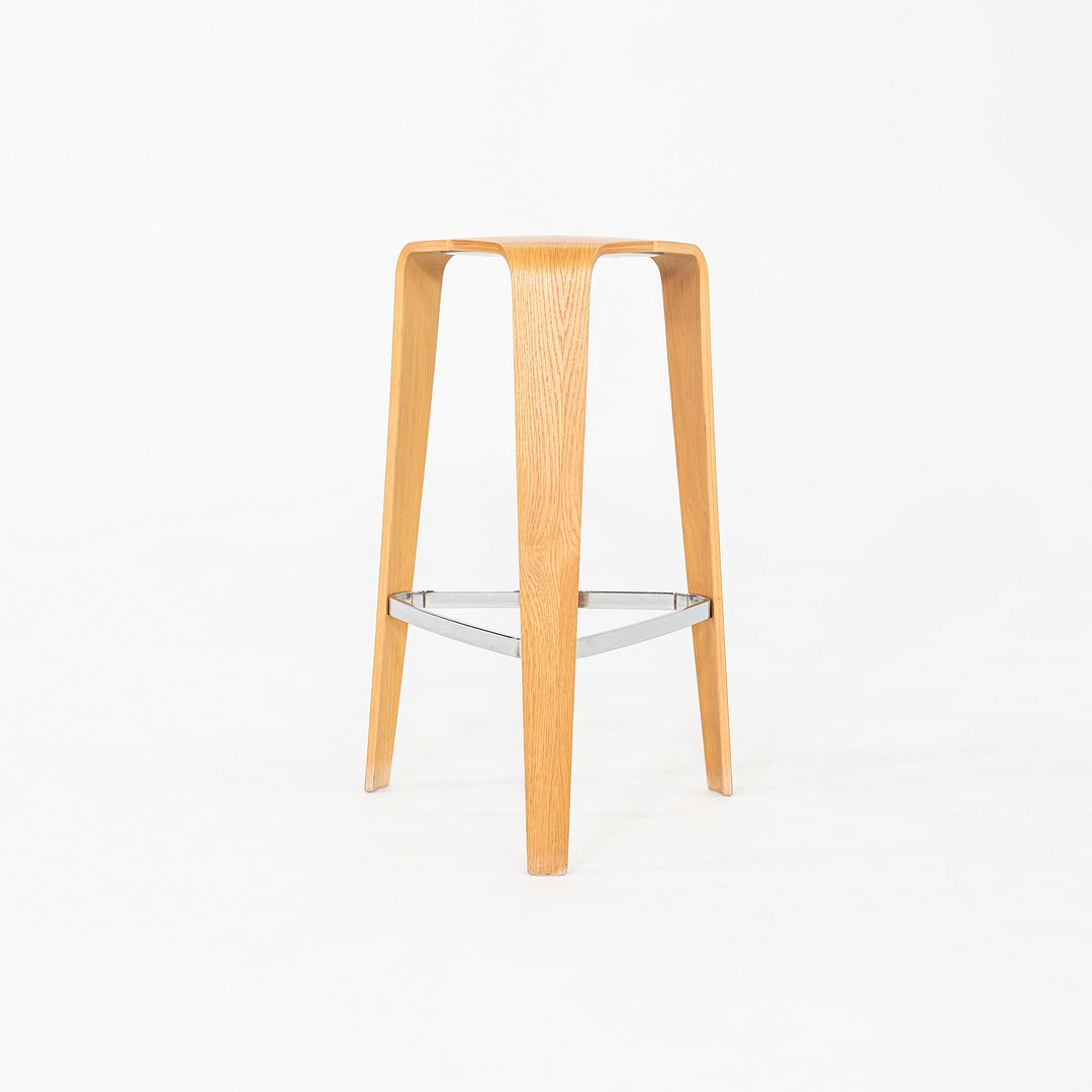Tre Bar Stool