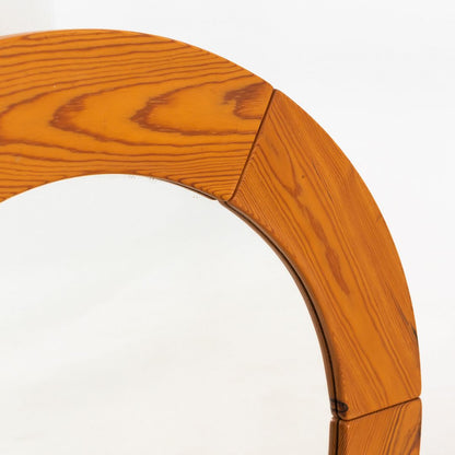 Round Mirror