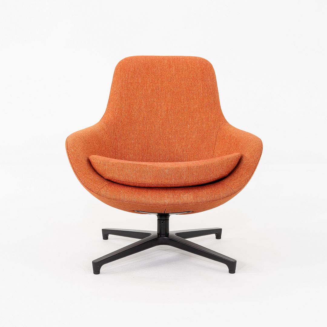 Saiba Lounge Chairs