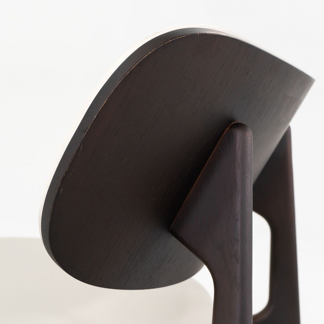 PLC 120 Lounge Chair