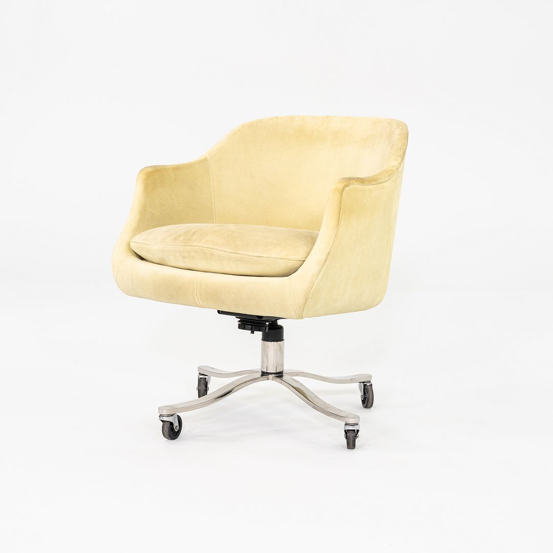 CH 6 Alpha Bucket Desk Chair