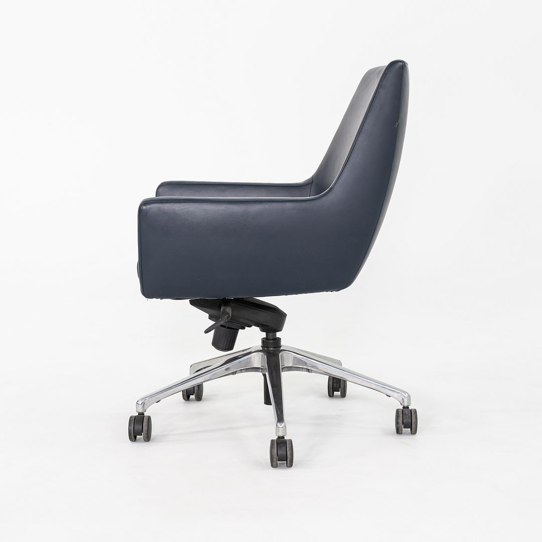 Cardan Conference Chair