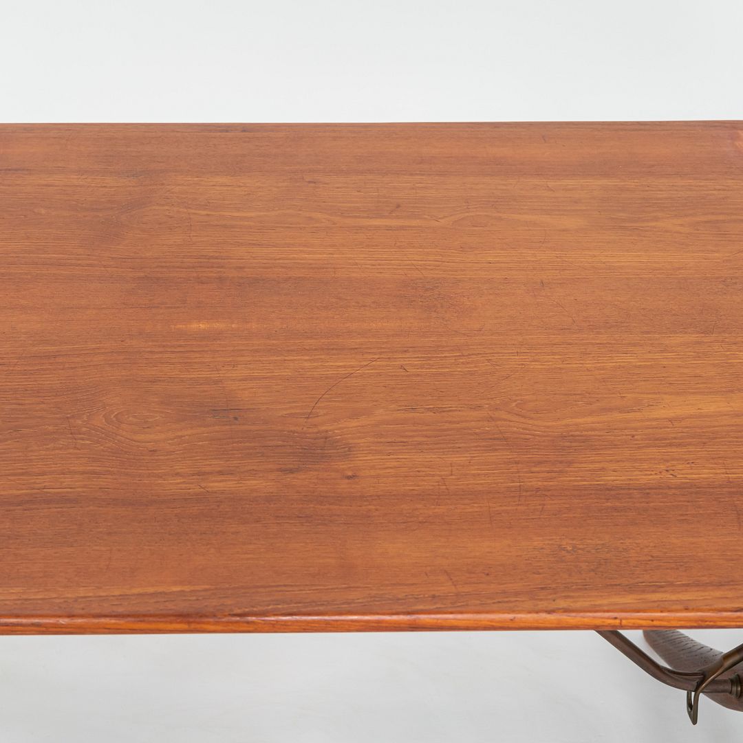 AT-304 Dining Table