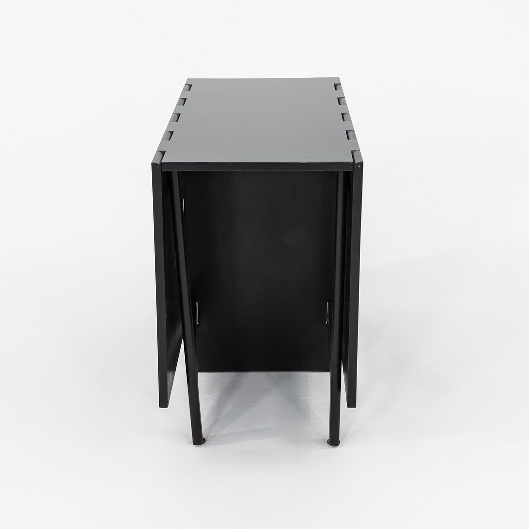 Gate Leg Dining Table, Model 4656