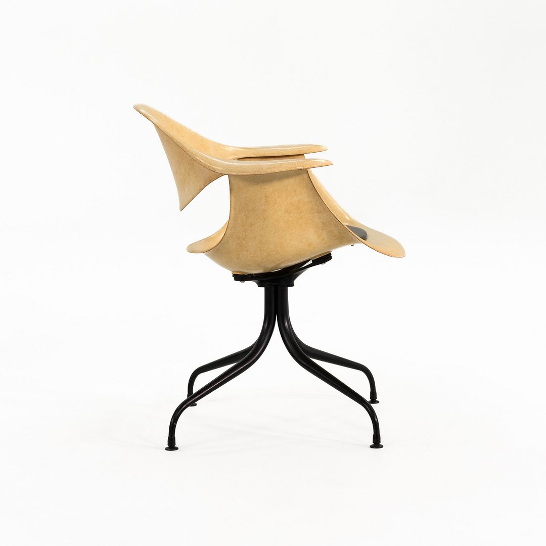 Swag Leg Armchair, Model MAF
