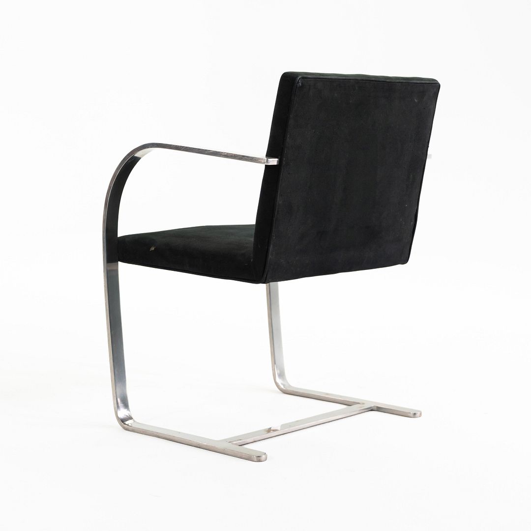 Flat Bar Brno Chair