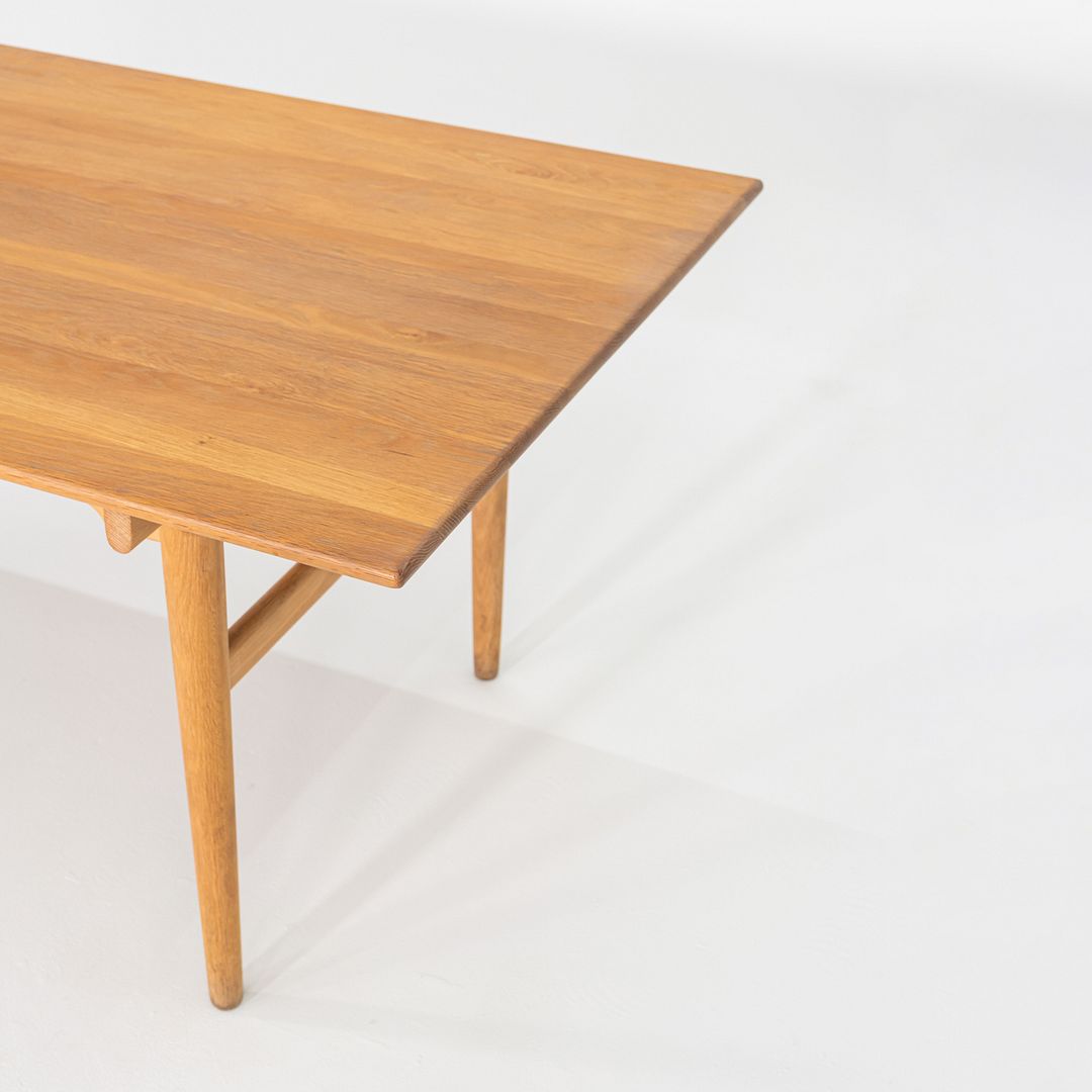 CH327 Dining Table