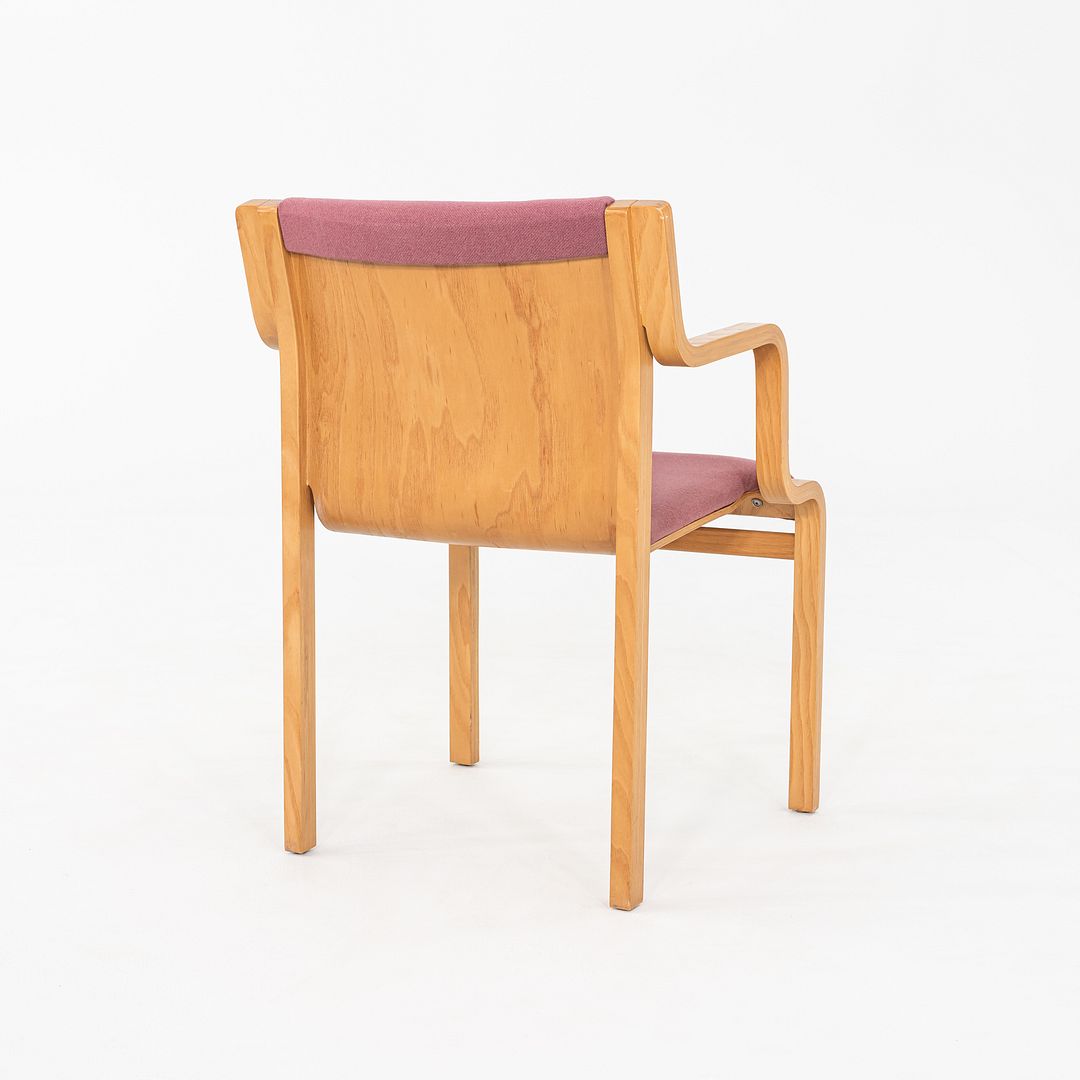 Opalen Chair