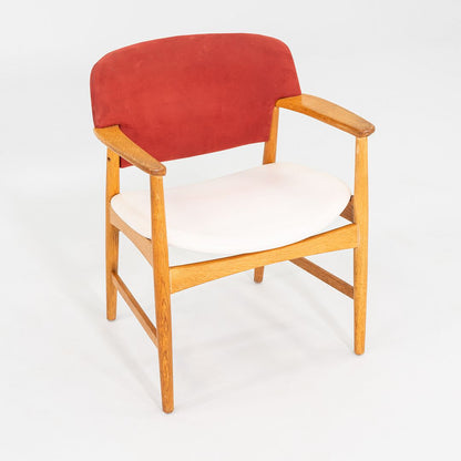 4205 Dining Arm Chair