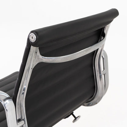 Eames Aluminum Group Management Desk Chair, Model EA335