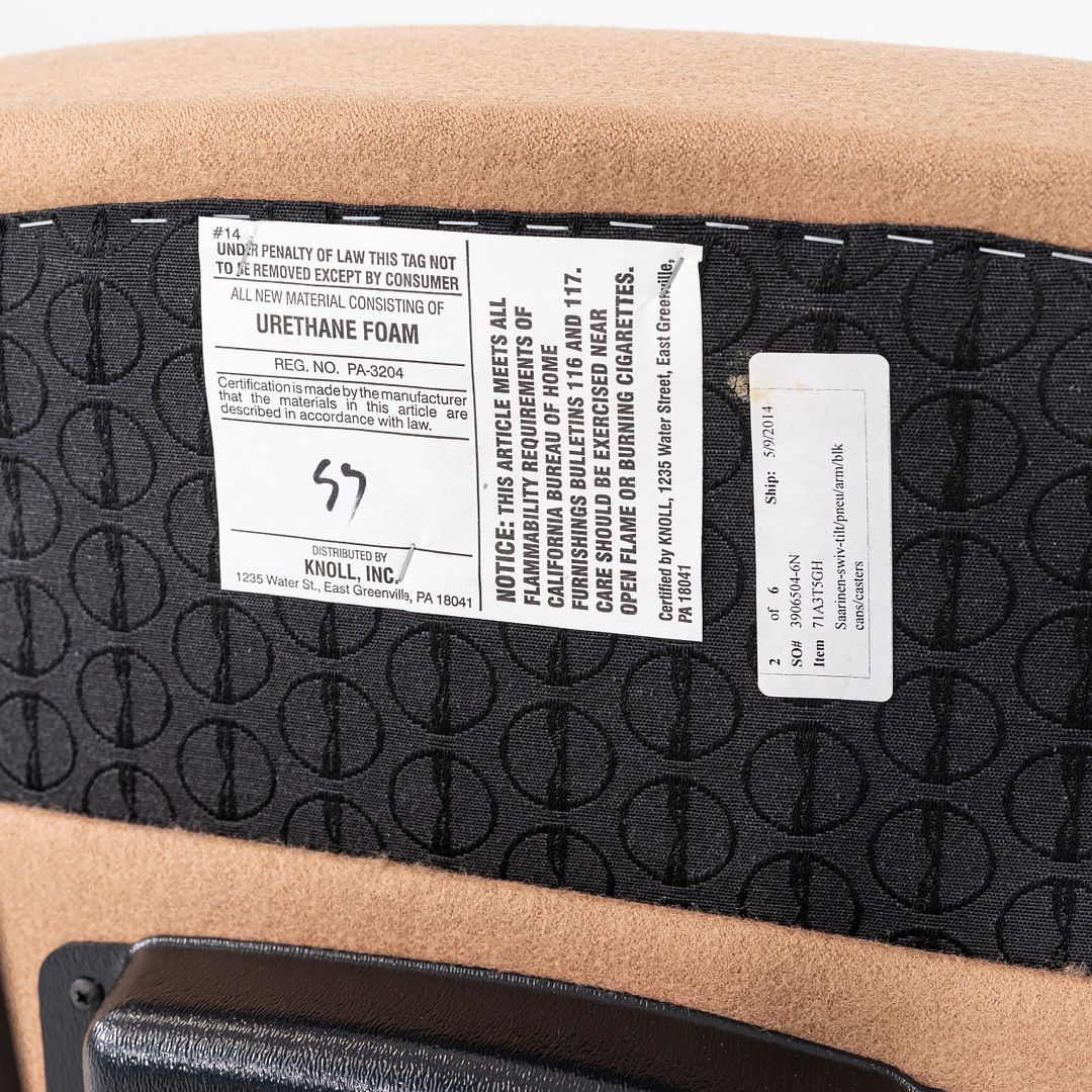 Saarinen Executive Arm Chair with Swivel Base