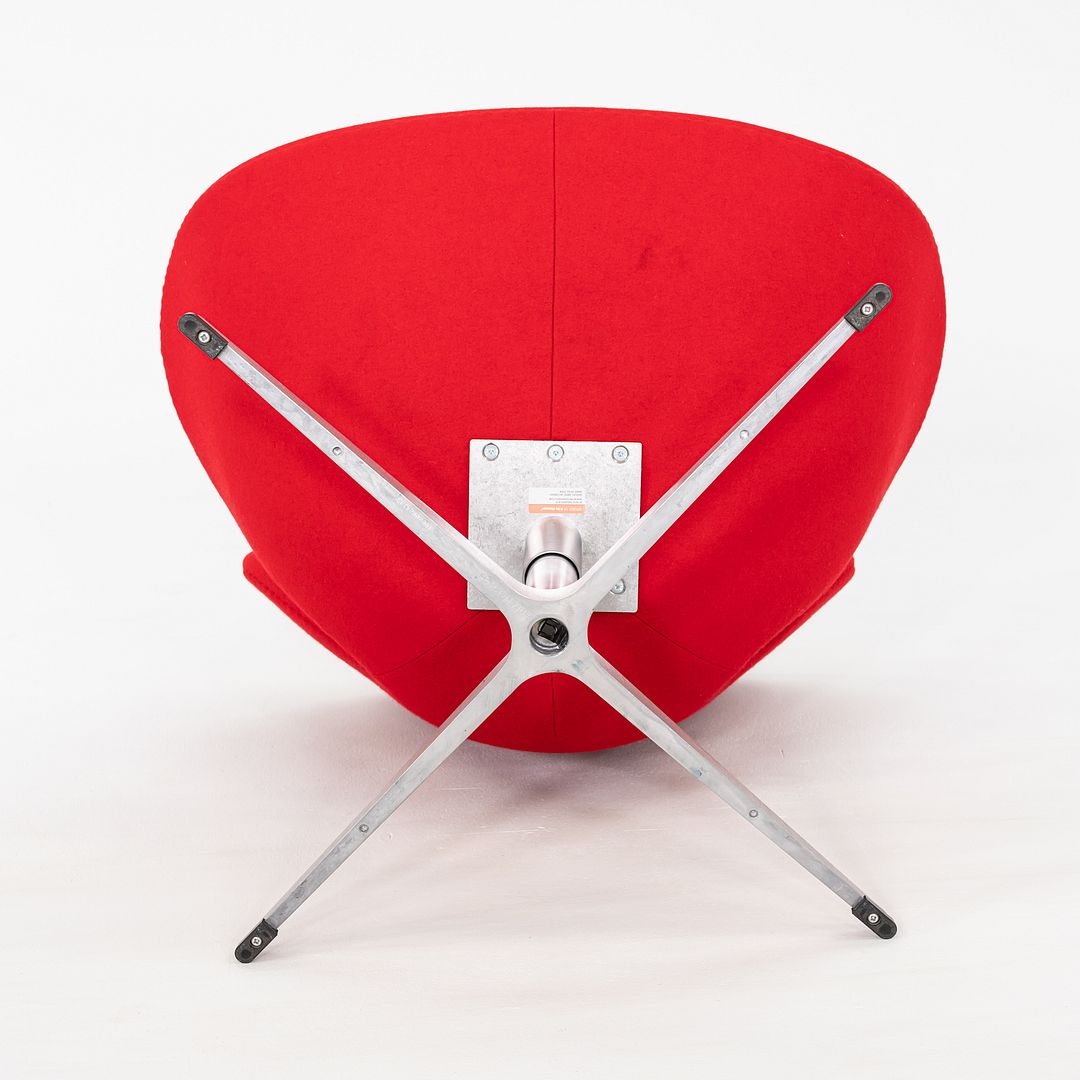 Swan Chair, Model 3320