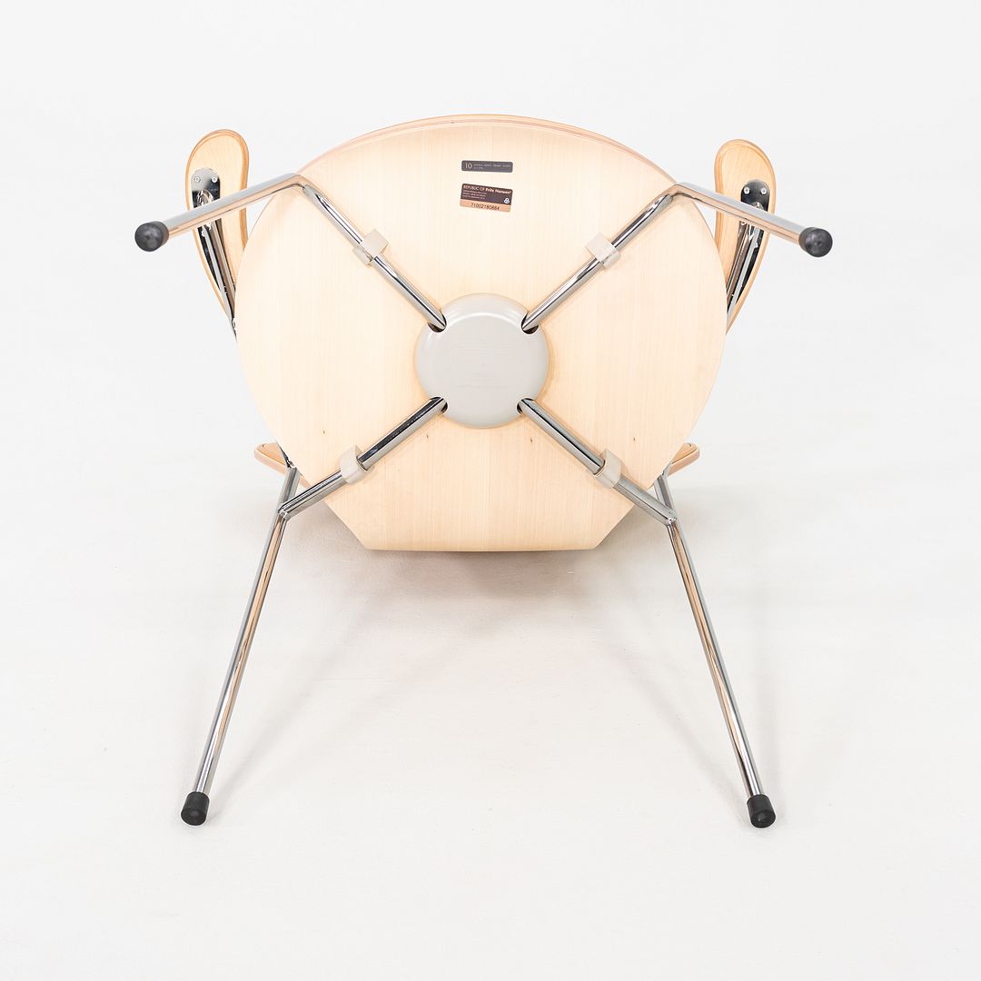 Series 7 Arm Chair