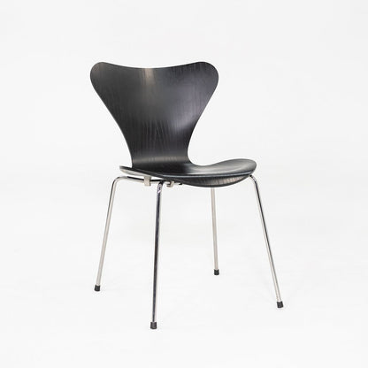 Series 7 Chair, Model 3107